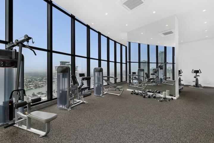 Sea View Beachfront Apartment In Surfers Gold Coast Exterior foto